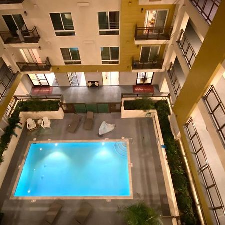 לוס אנג'לס Gorgeous Apt With Parking In Ktown La מראה חיצוני תמונה