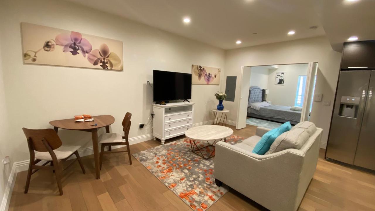לוס אנג'לס Gorgeous Apt With Parking In Ktown La מראה חיצוני תמונה
