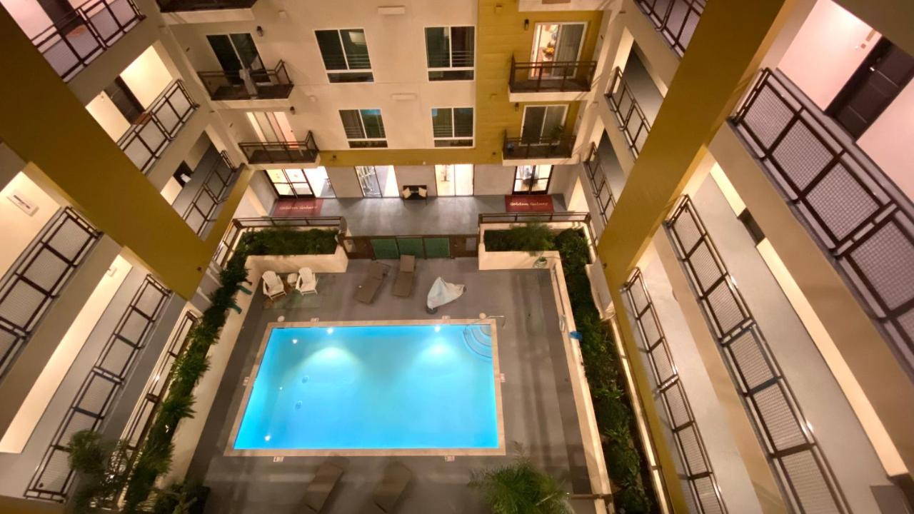 לוס אנג'לס Gorgeous Apt With Parking In Ktown La מראה חיצוני תמונה