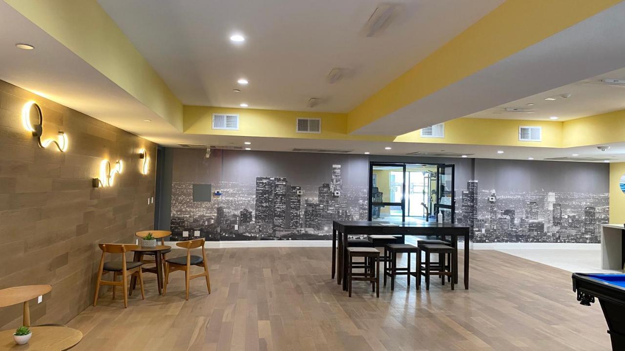 לוס אנג'לס Gorgeous Apt With Parking In Ktown La מראה חיצוני תמונה