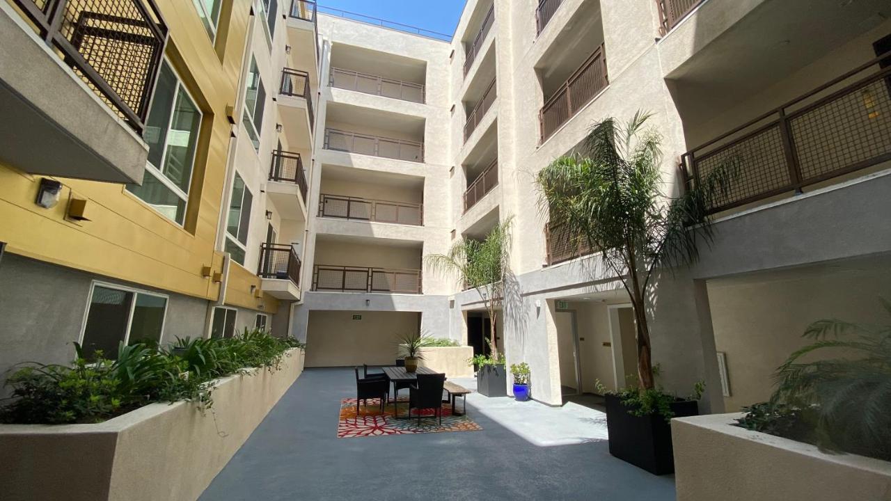 לוס אנג'לס Gorgeous Apt With Parking In Ktown La מראה חיצוני תמונה